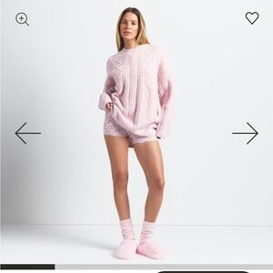 NWT SKIMS oversized Women's Pink Cable Knit Sweater S/M